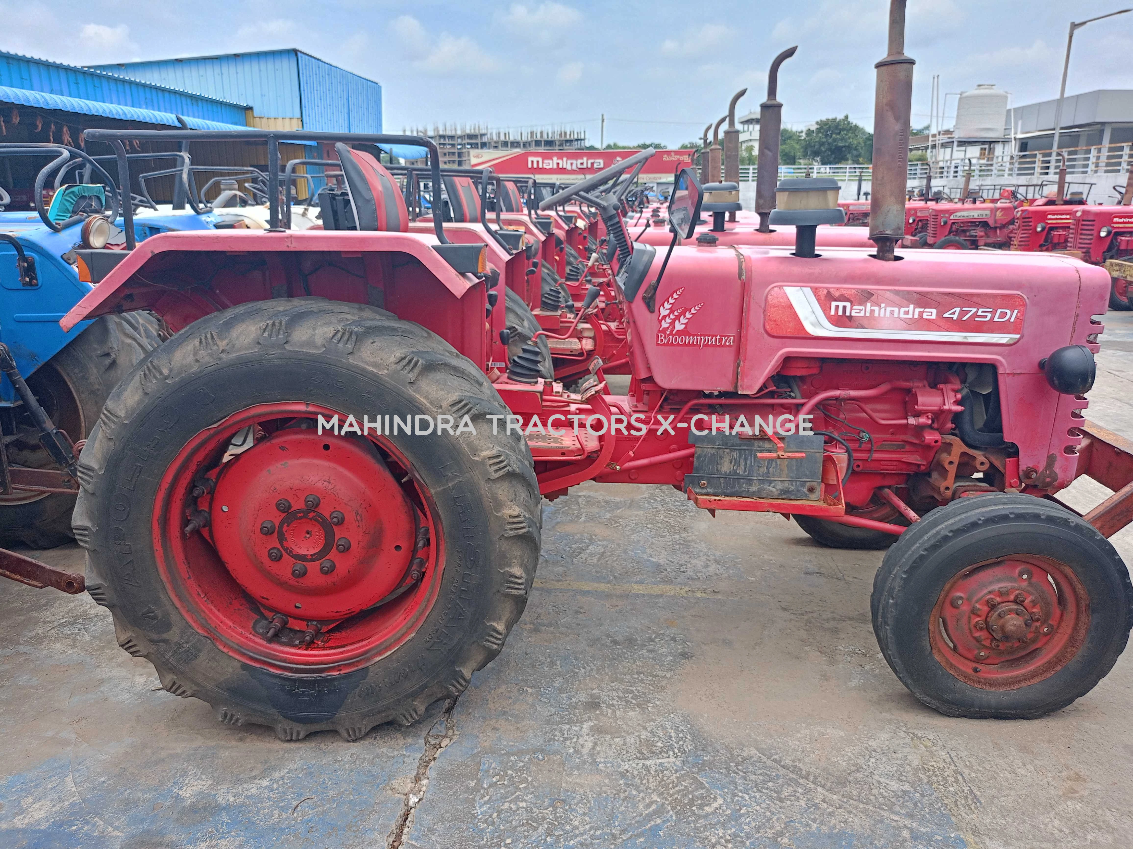 2015 Mahindra 475 DI-1