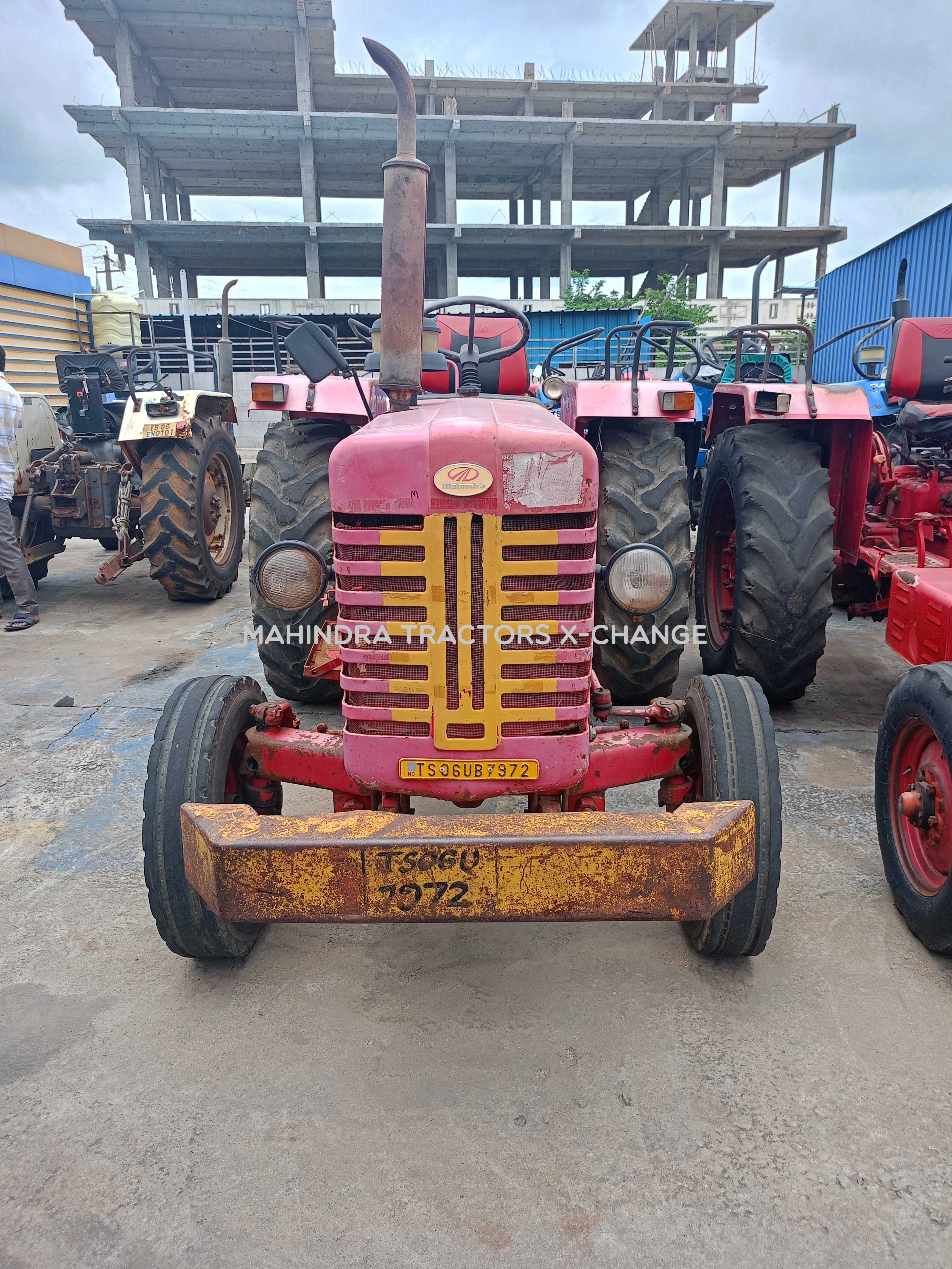 2015 Mahindra 475 DI-2