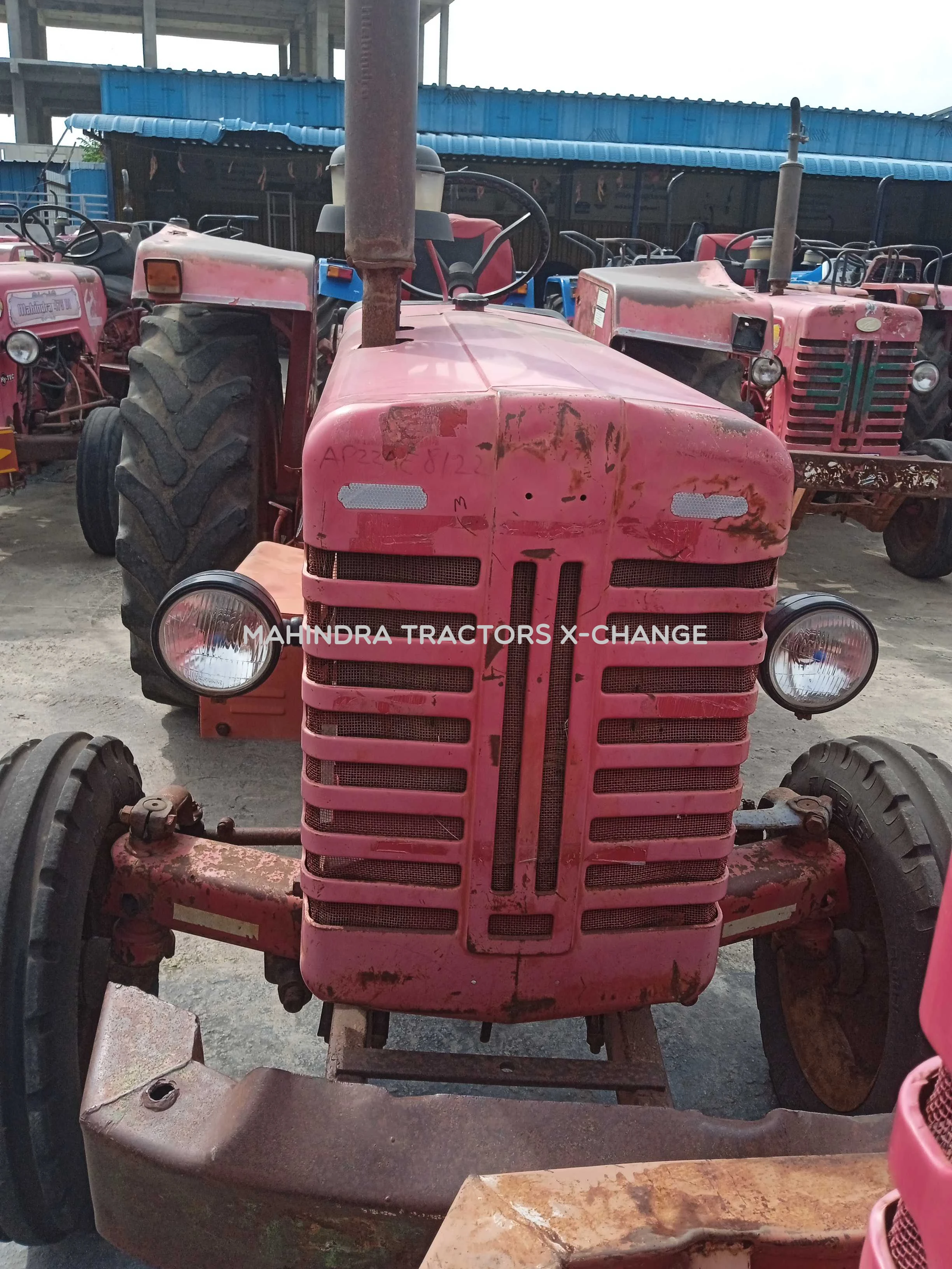 2011 Mahindra 475 DI-4