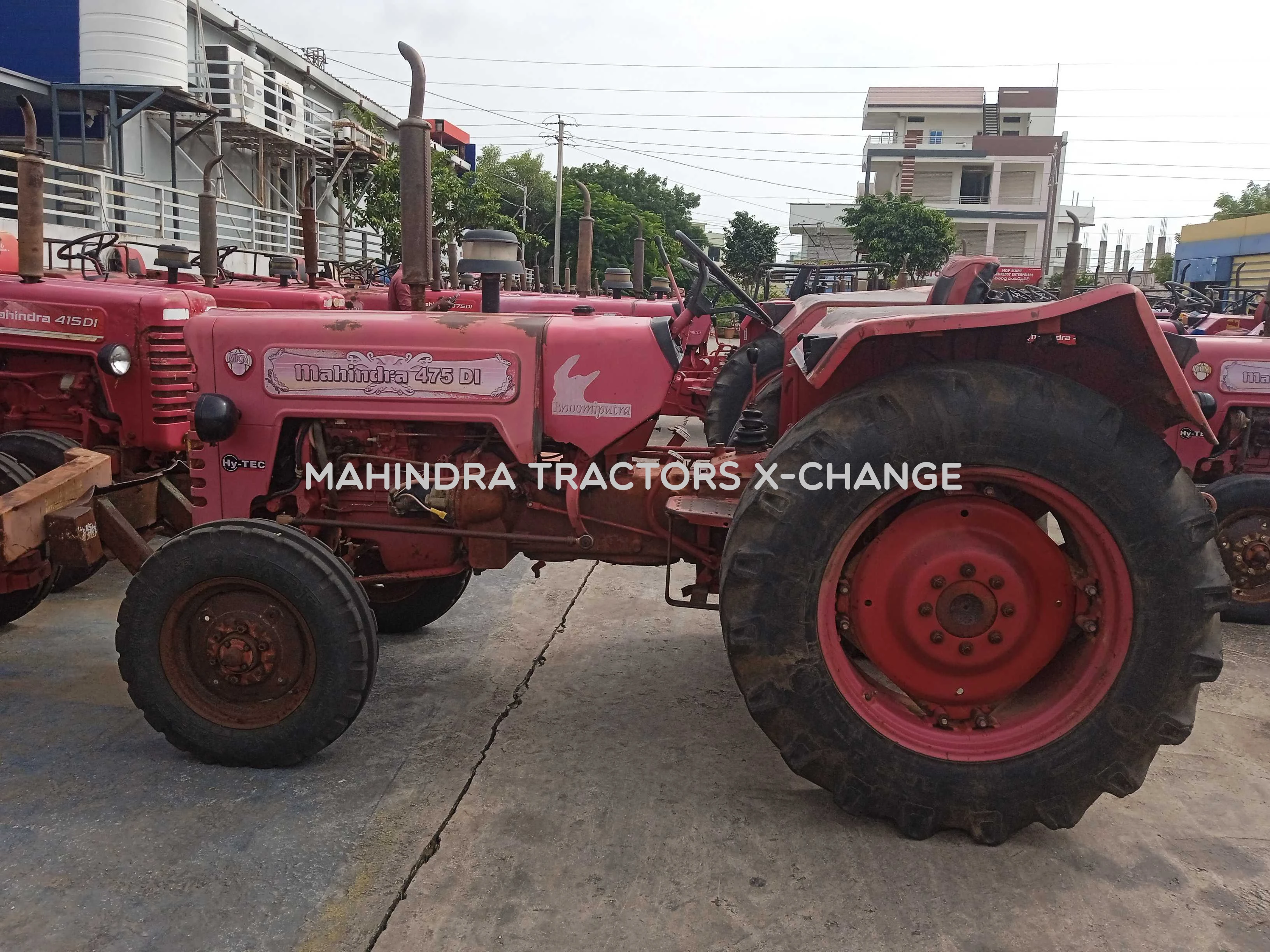 2011 Mahindra 475 DI-2