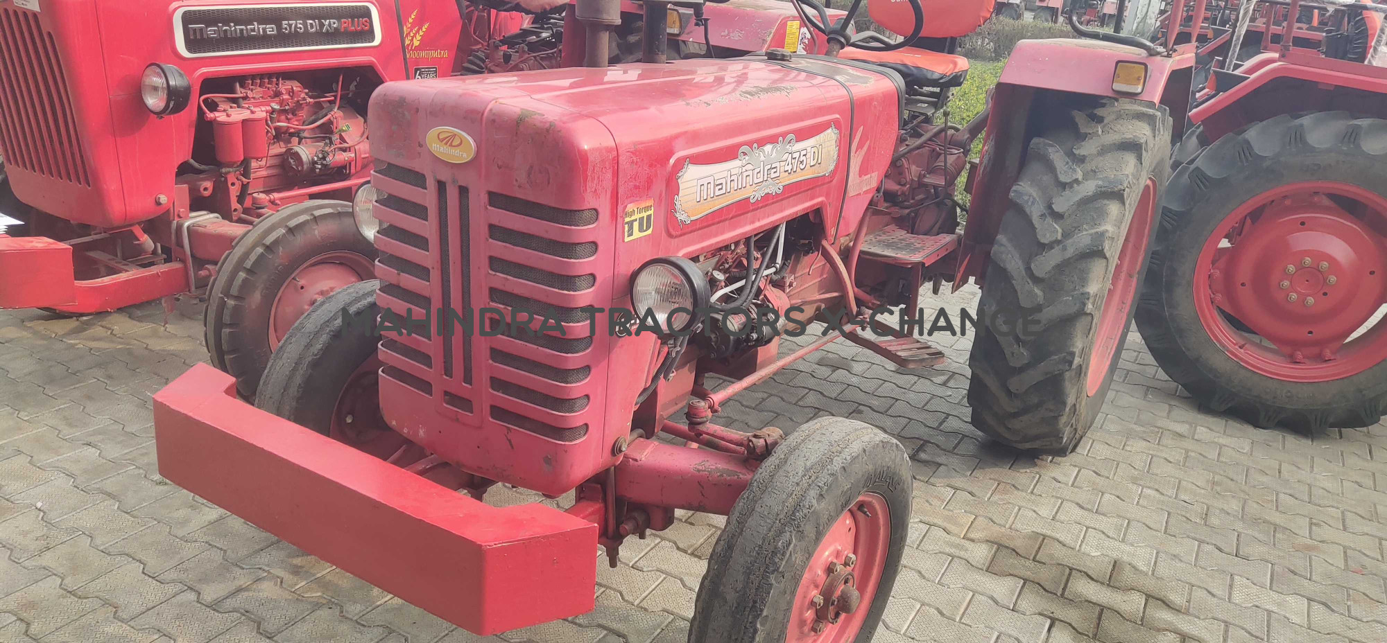 2011 Mahindra 475 DI-2