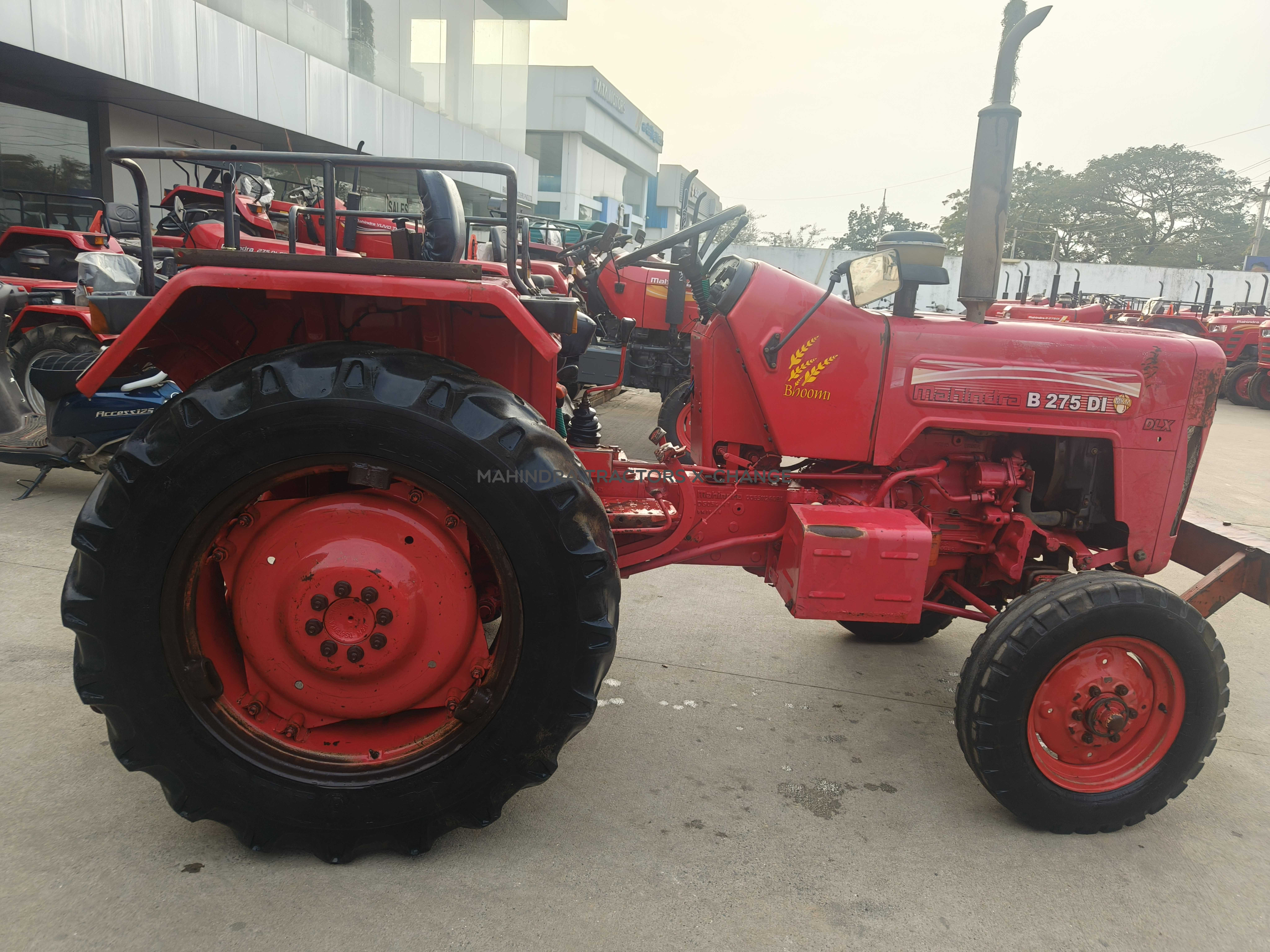 2016 Mahindra 275 DI-2