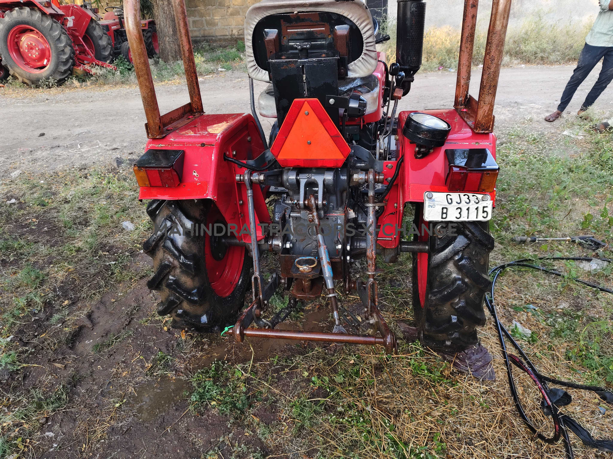 2017 Mahindra 215 Yuvraj-4
