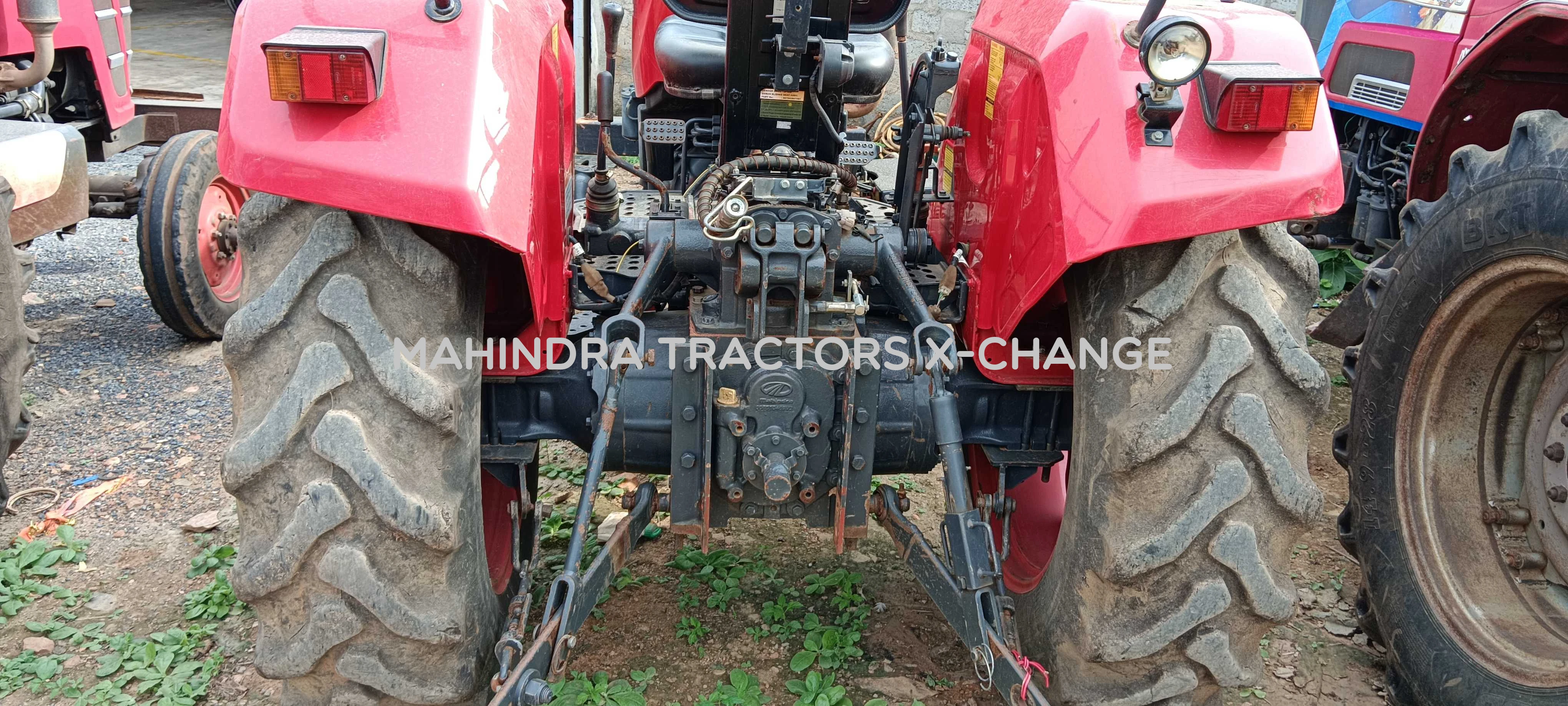 2022 Mahindra YUVO 415 DI-4