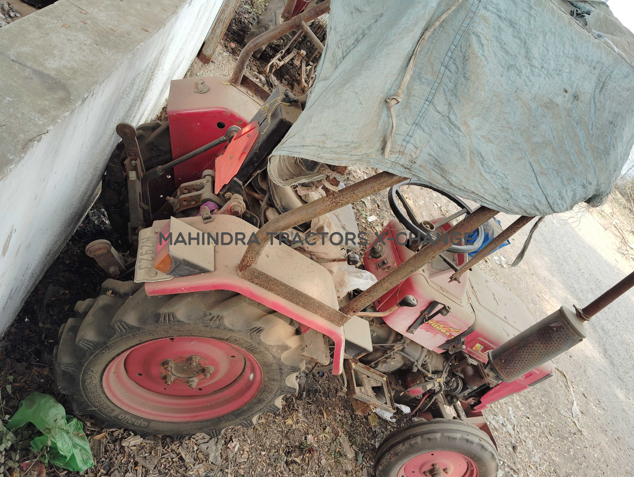 2017 Mahindra 215 Yuvraj-4