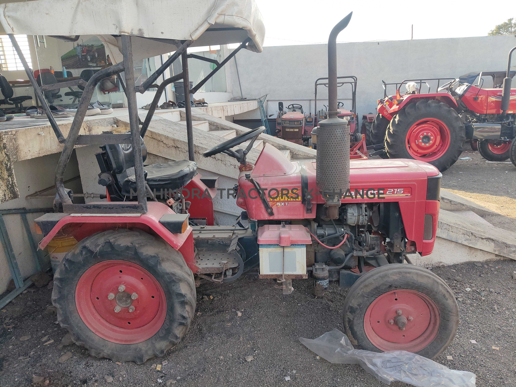 2017 Mahindra 215 Yuvraj NXT-2