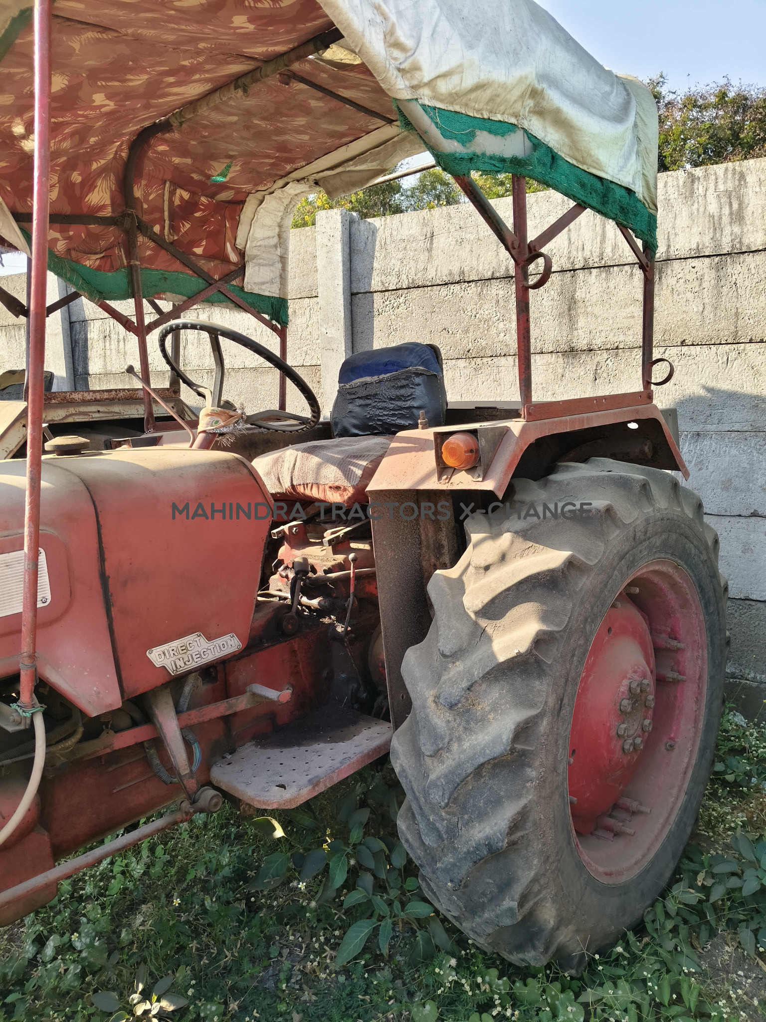 1998 Mahindra 275 DI BP-4