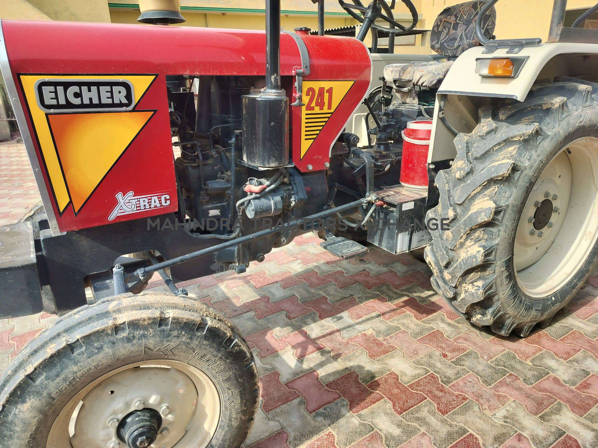 2023 Eicher EIC 241-5