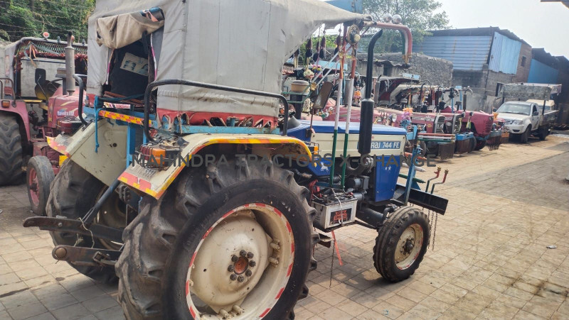 2016 Swaraj 744 FE-3