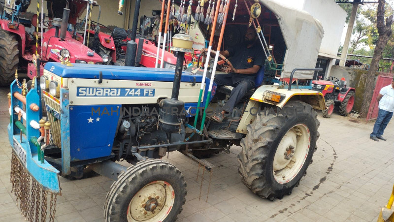 2016 Swaraj 744 FE-2