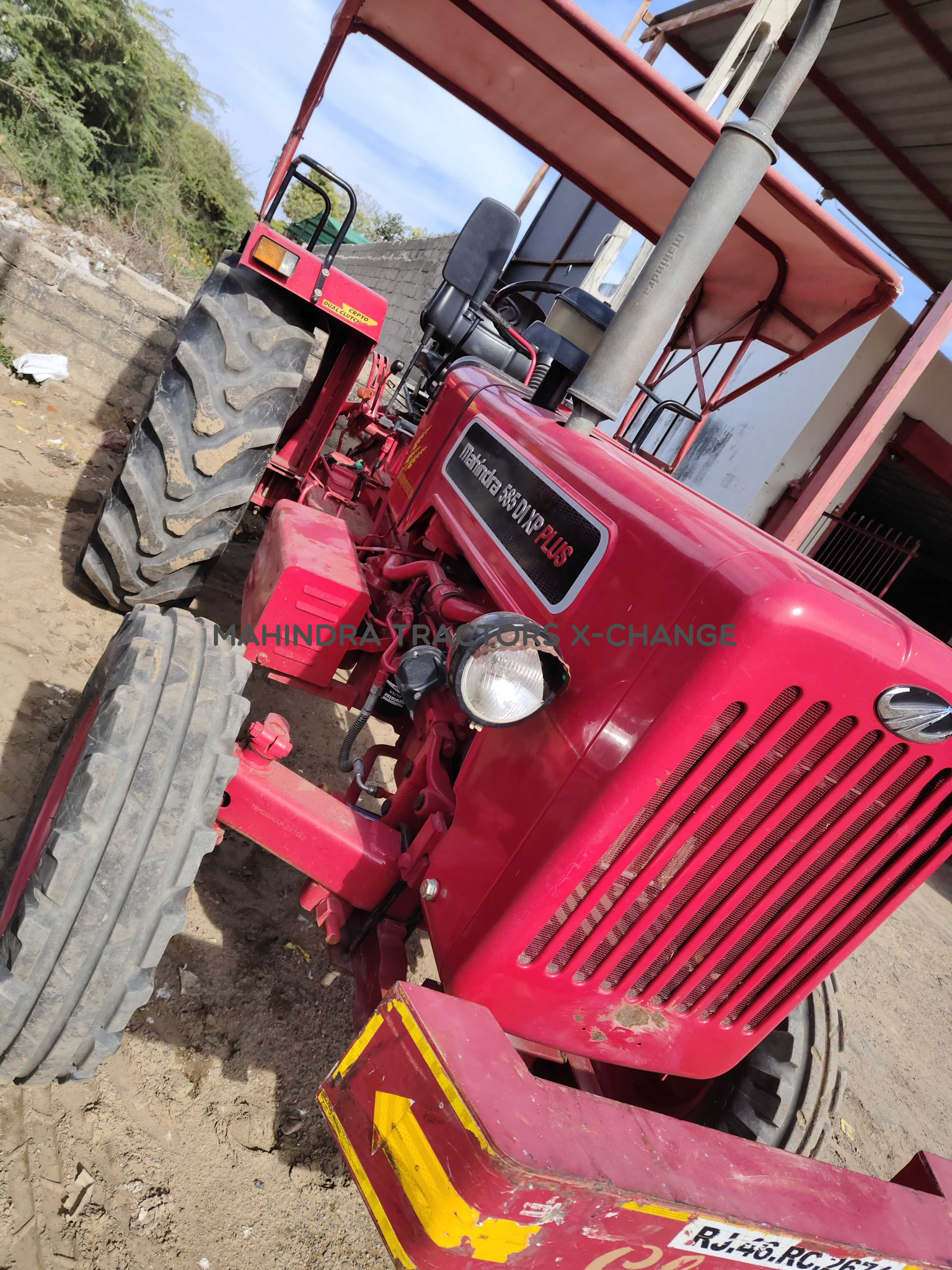 2023 Mahindra 585 DI XP Plus-2