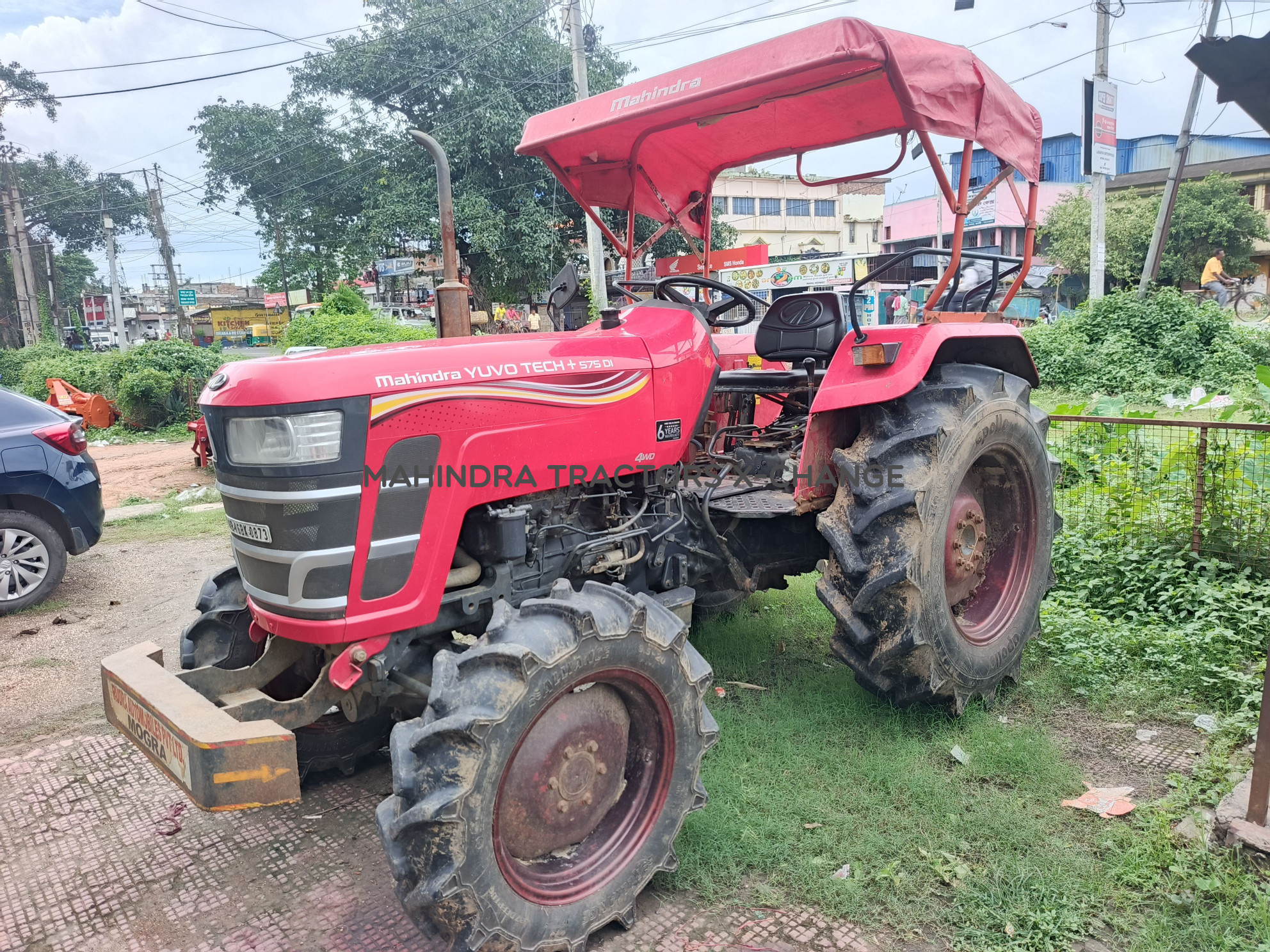 2022 Mahindra YUVO TECH + 575DI-3