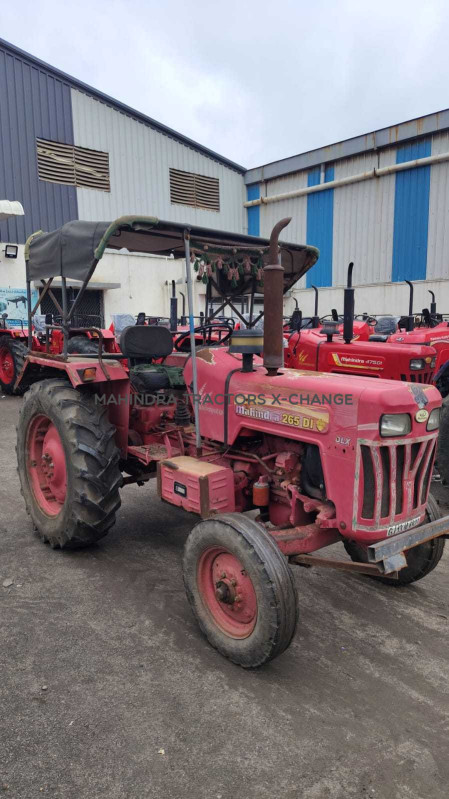 2010 Mahindra 265 DI-3