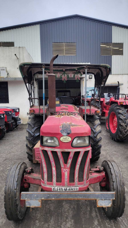 2010 Mahindra 265 DI-4