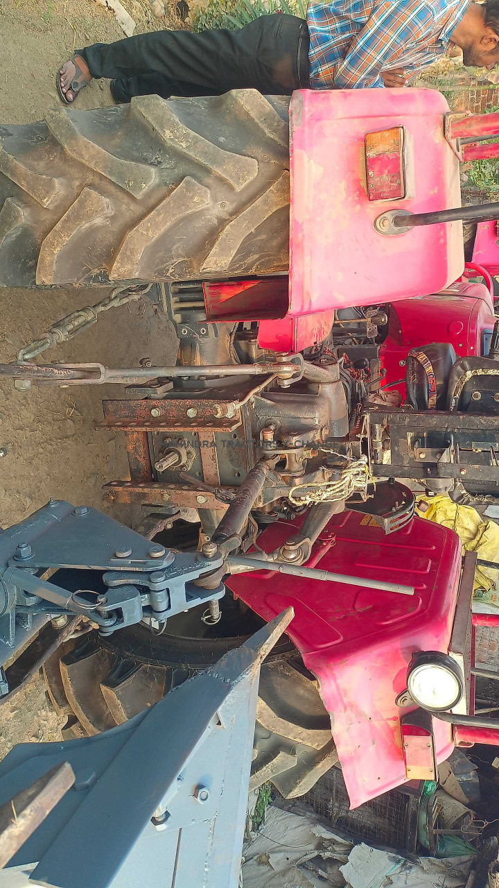 2018 Mahindra 585 DI Sarpanch-4