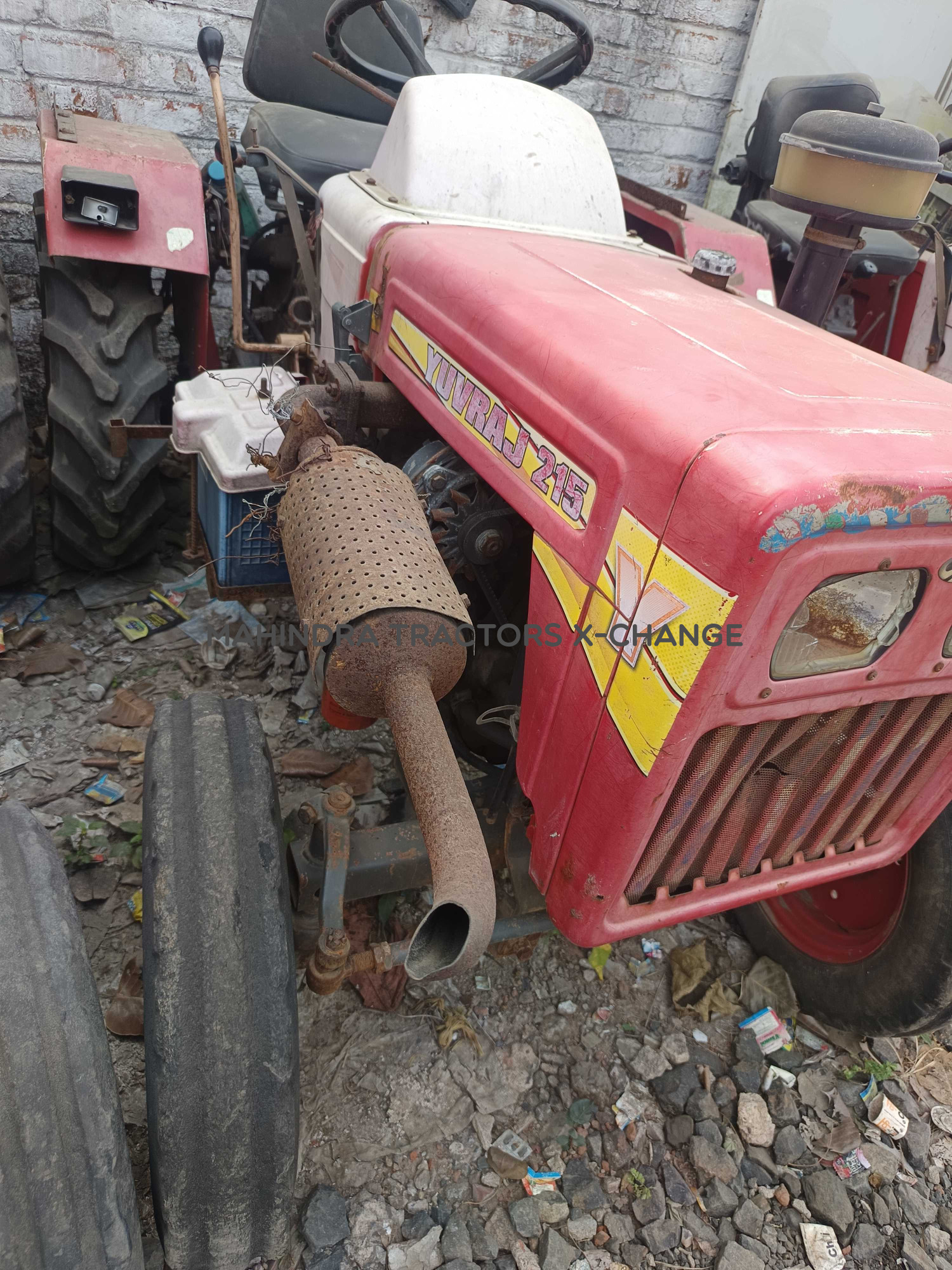 2013 Mahindra 215 Yuvraj-3