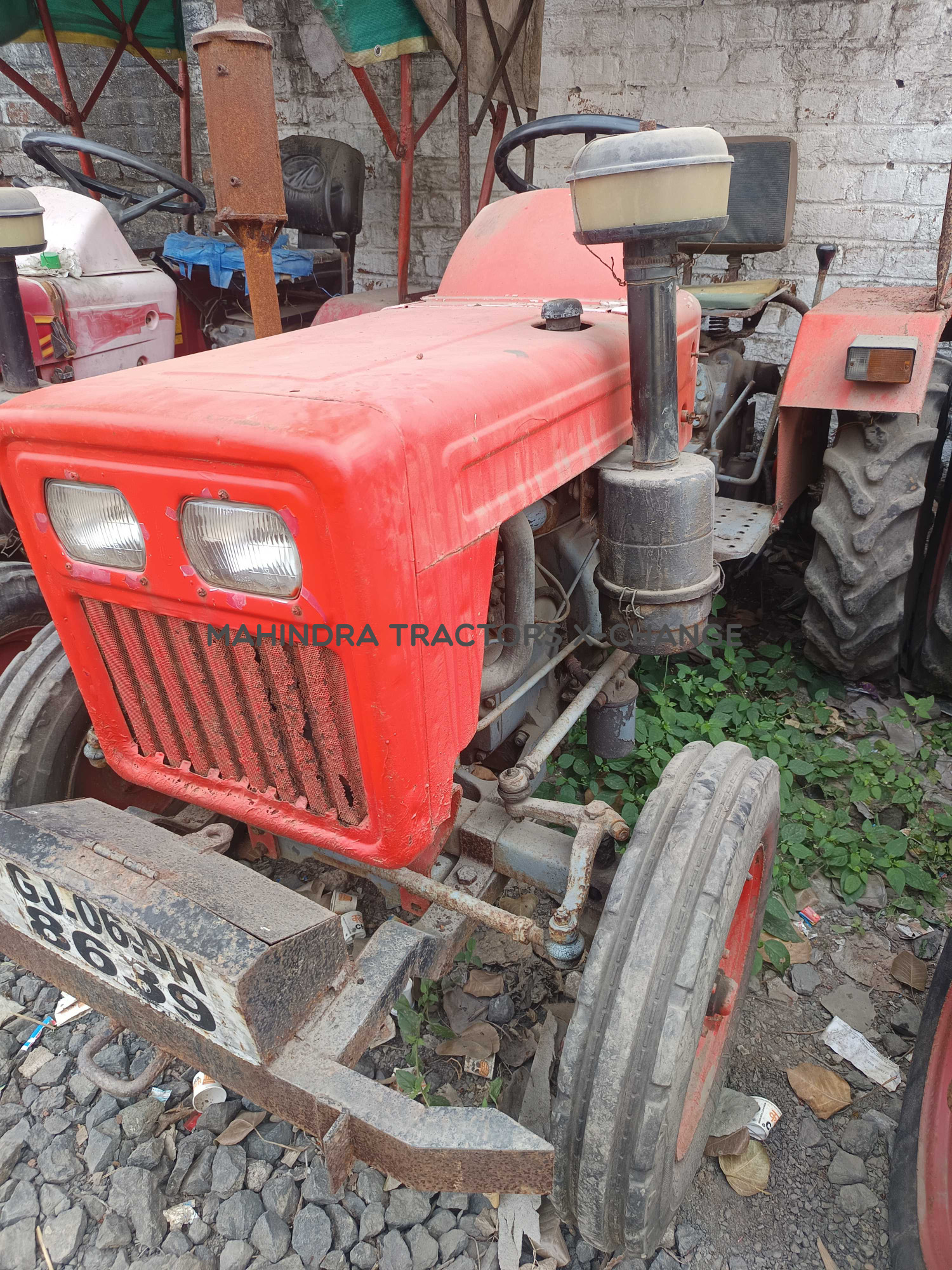 2011 Mahindra 215 Yuvraj-2