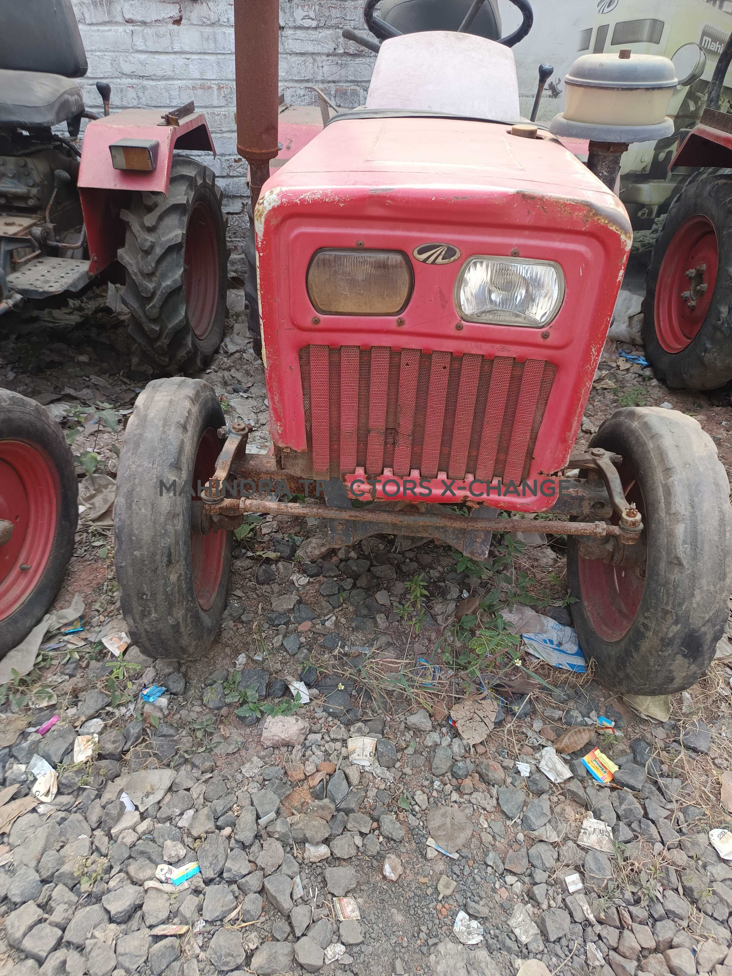 2011 Mahindra 215 Yuvraj-2