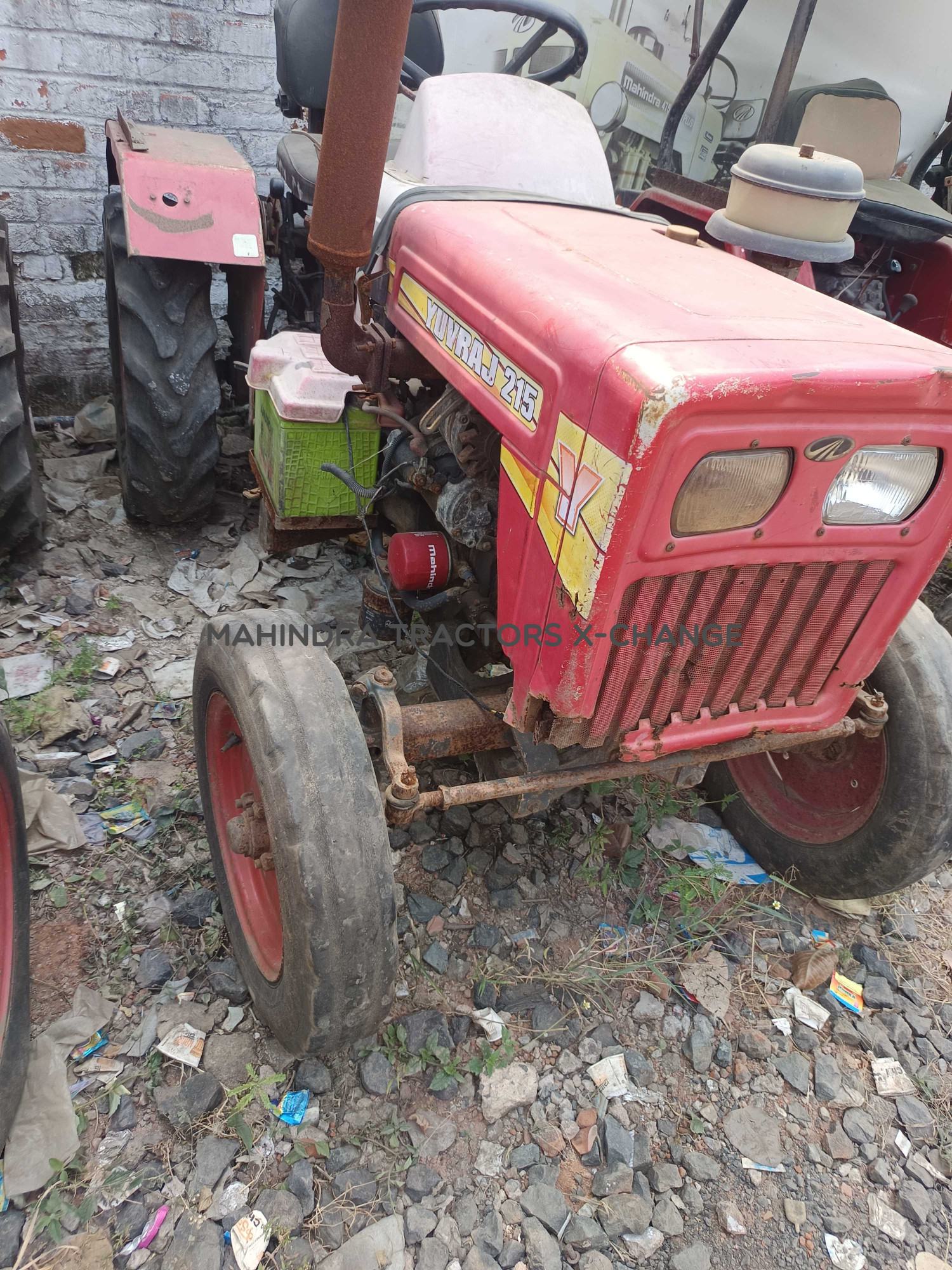 2011 Mahindra 215 Yuvraj-3