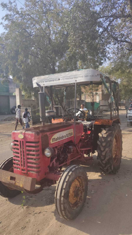 2002 Mahindra 275 DI BP-3