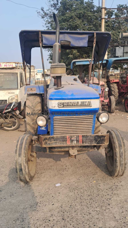 2006 Sonalika DI 740 III S3-4