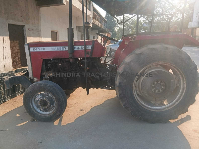 2009 Massey ferguson 241 DI-2