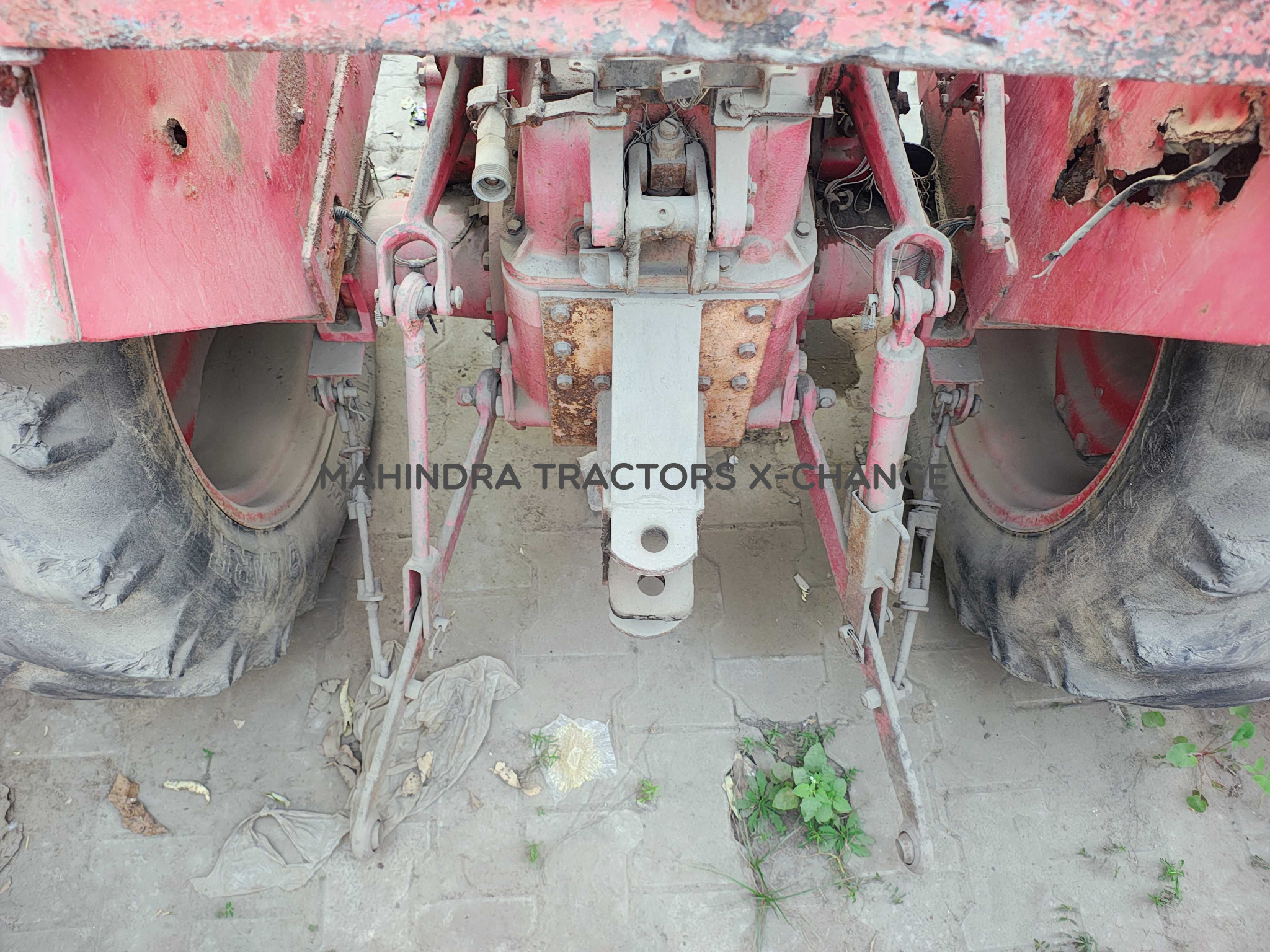 2012 Mahindra 275 DI BP-4