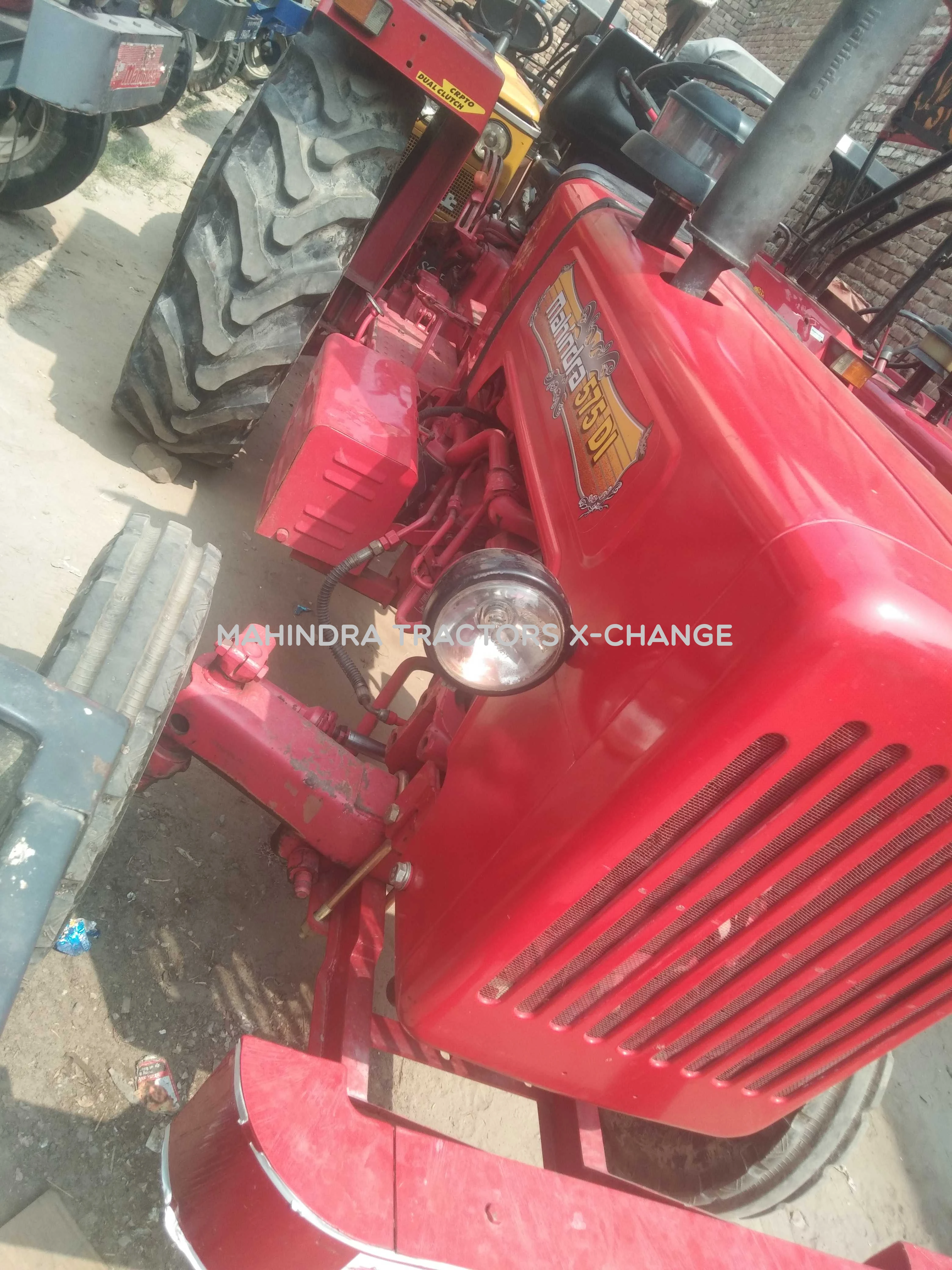 2018 Mahindra 575 DI-1