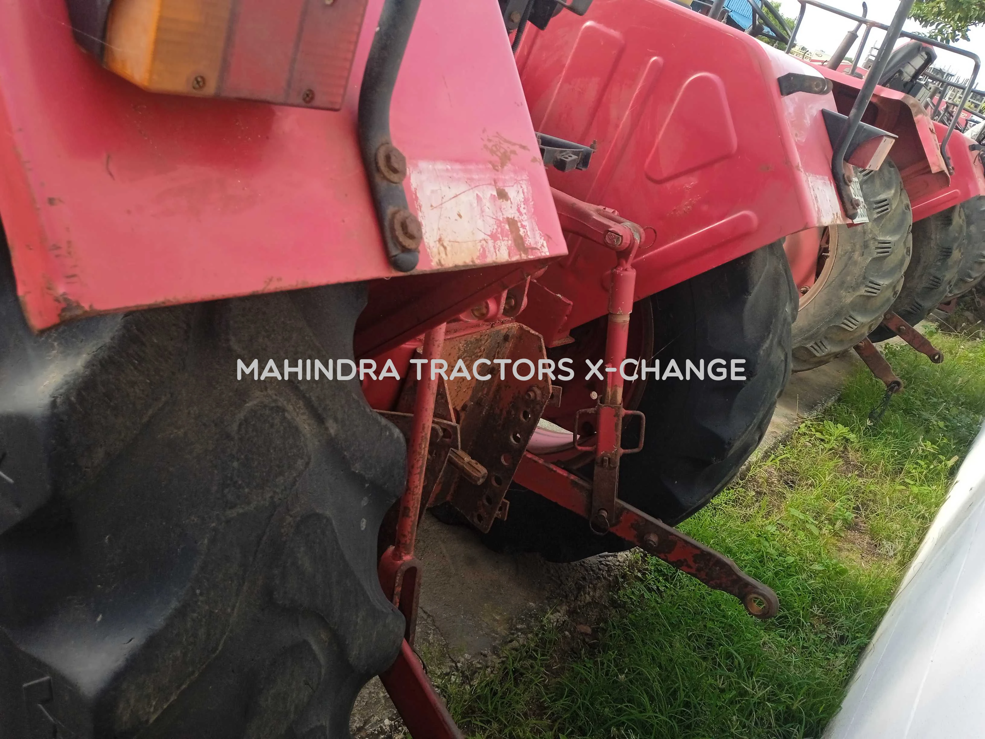 2019 Mahindra 575 DI-4