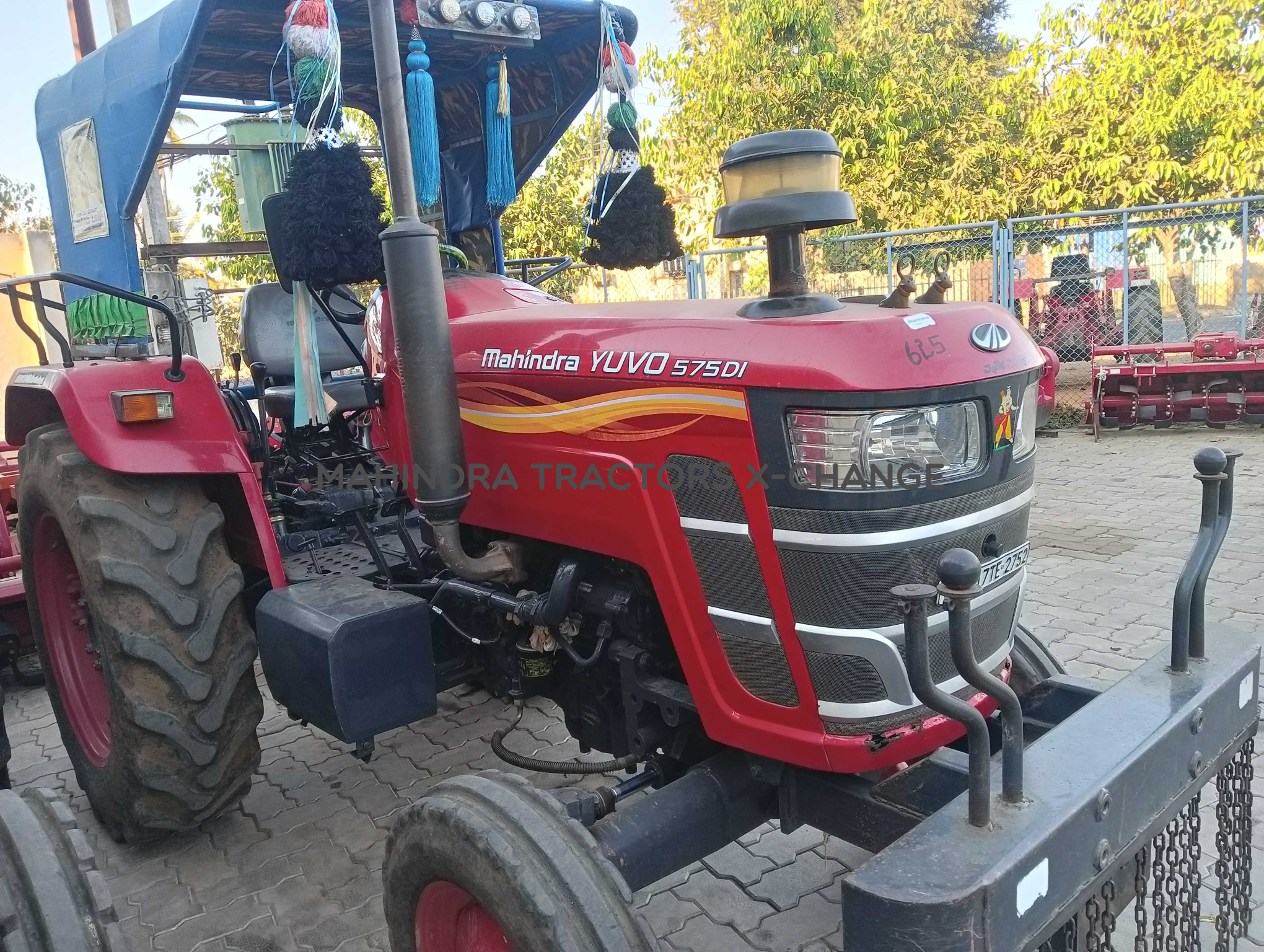 2021 Mahindra YUVO TECH + 575DI-3