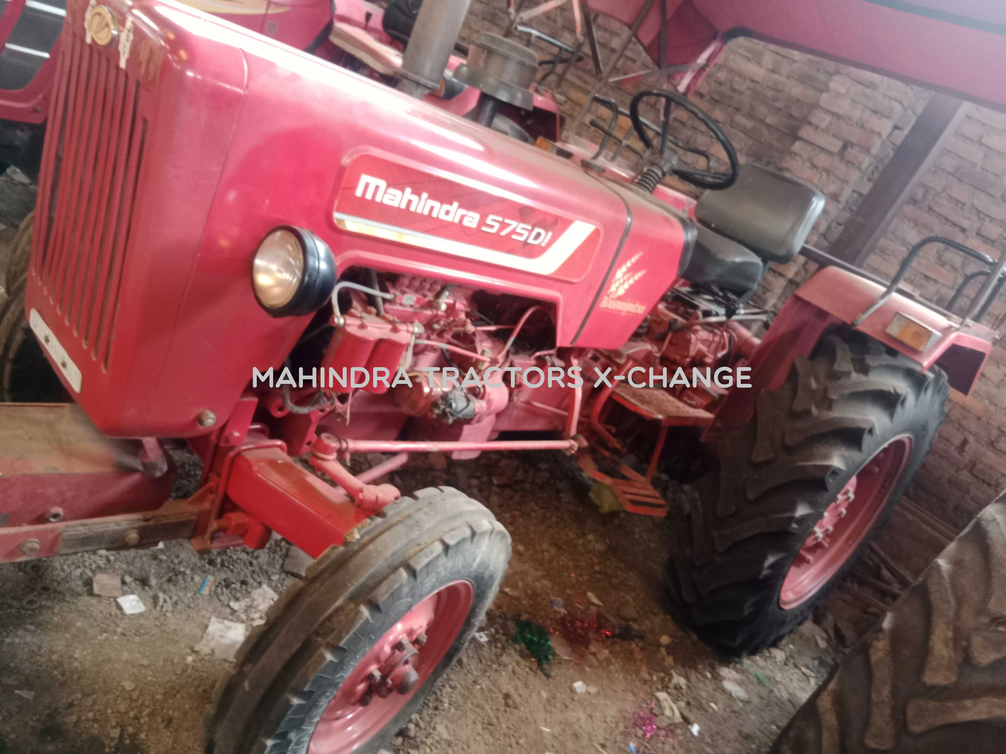 2017 Mahindra 575 DI-1