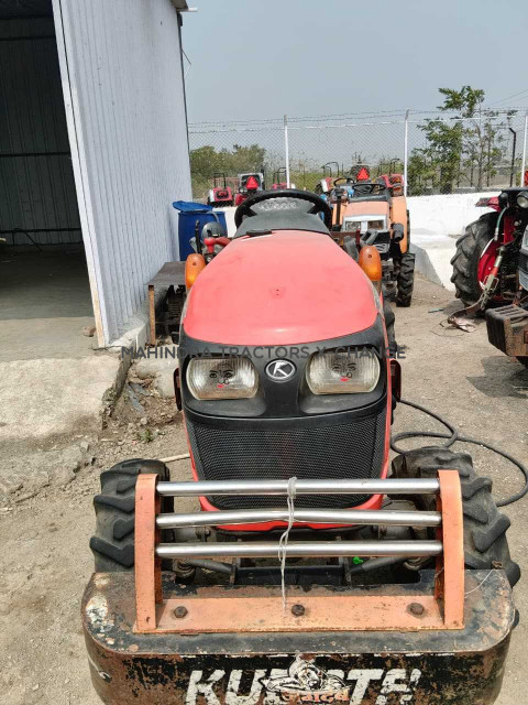 2017 Kubota Neostar B2441 4WD-4