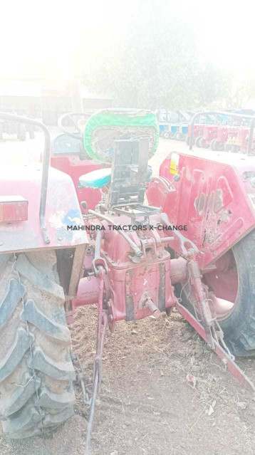 2011 Mahindra 275 DI BP-4