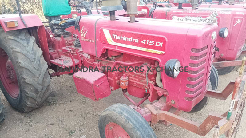 2011 Mahindra 475 DI NST-3