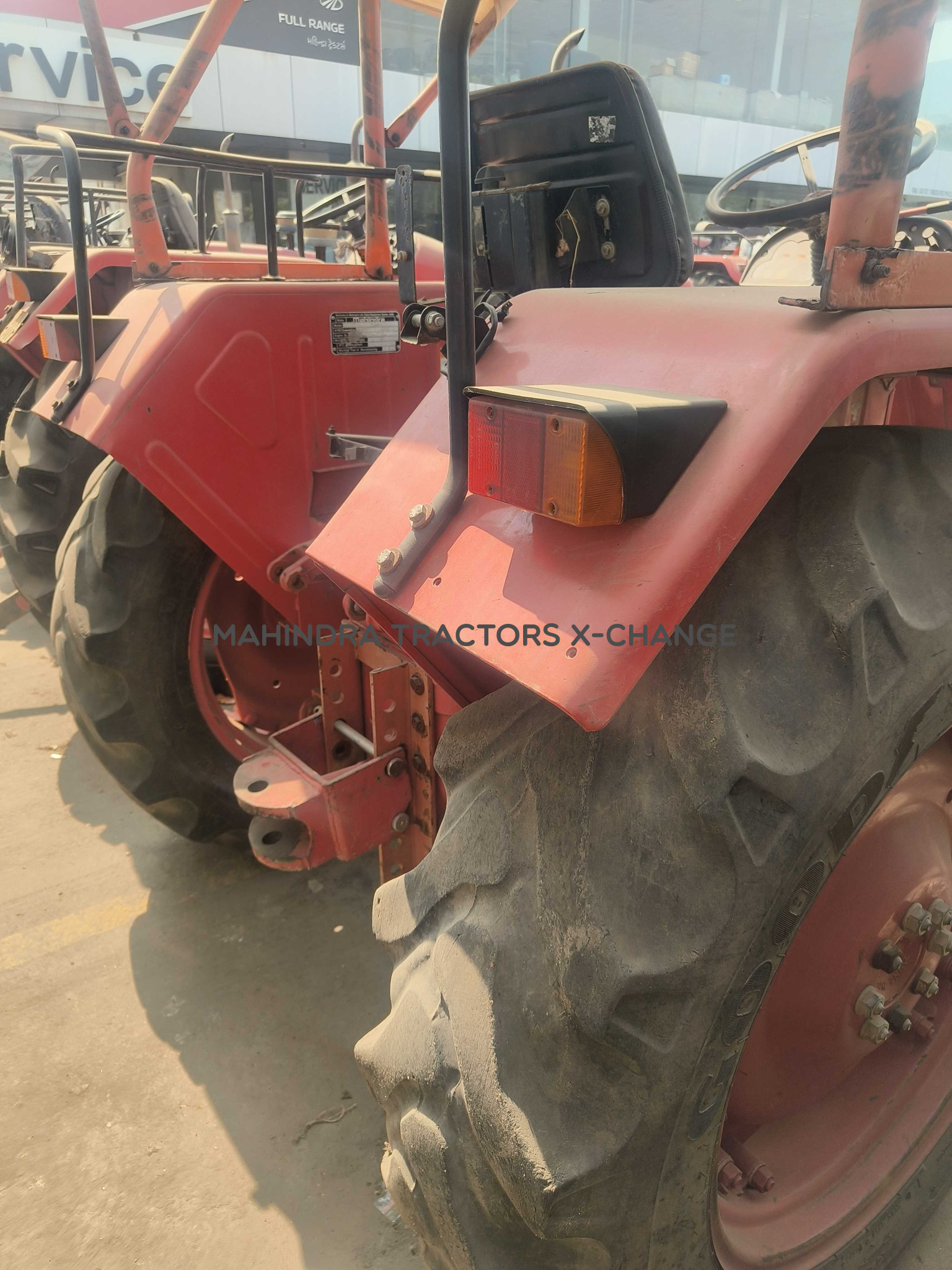 2021 Mahindra 275 DI BP-5