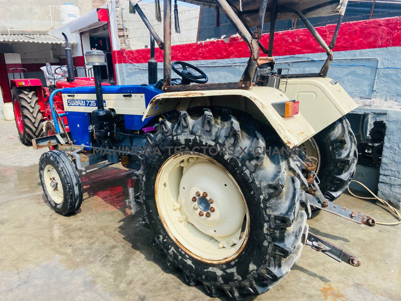 2022 Swaraj 735 FE-2